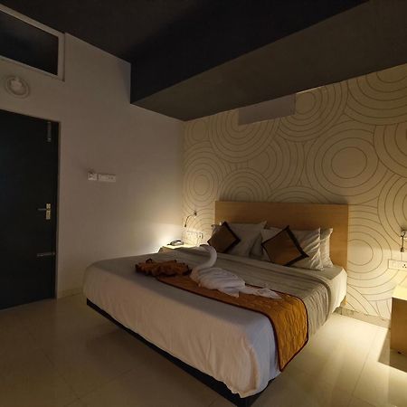 哥印拜陀 Skyry Residency Tidel Park酒店 外观 照片