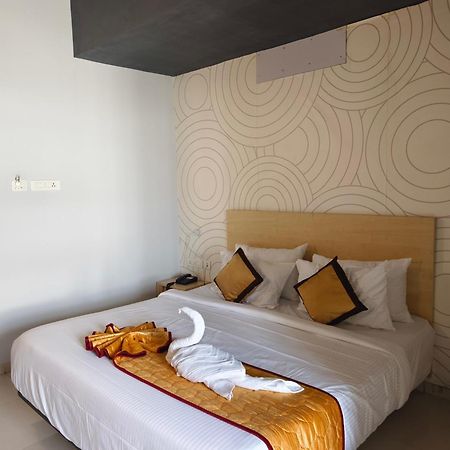哥印拜陀 Skyry Residency Tidel Park酒店 外观 照片